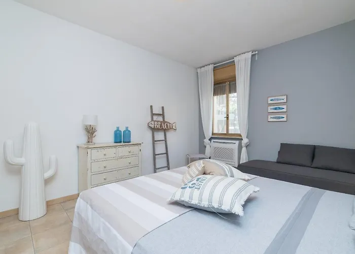 Loriana Seaside Appartement *
