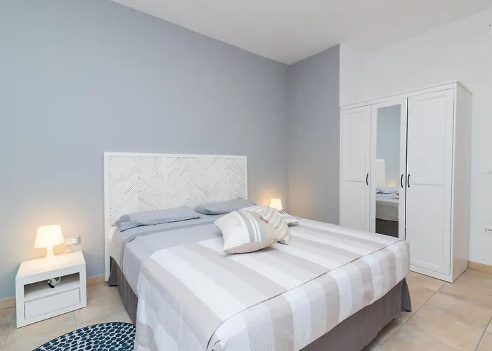 Loriana Seaside Appartement *